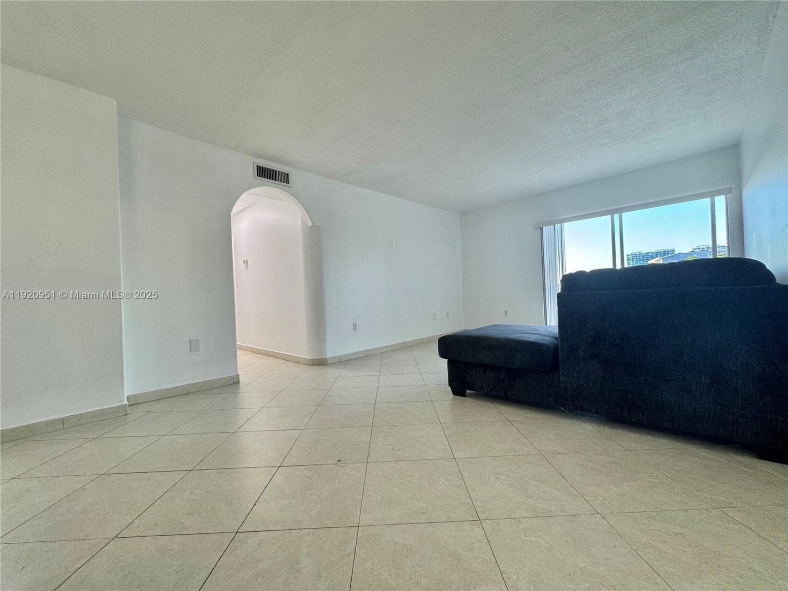 400 Kings Point Dr # 411, Sunny Isles Beach FL 33160 — 14