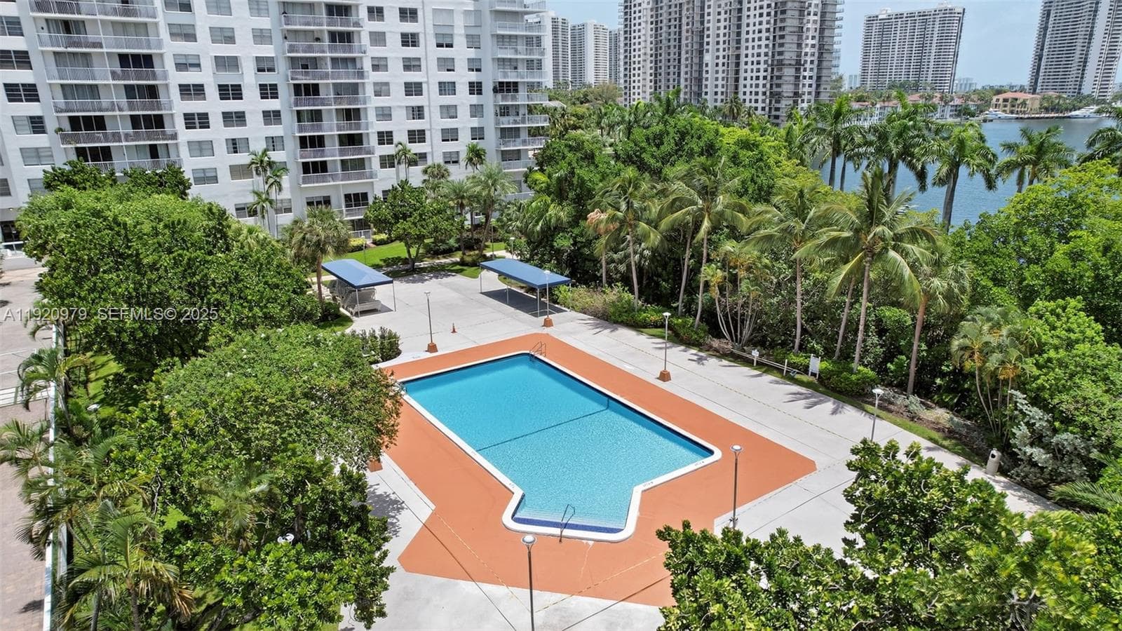 2851 NE 183rd St # 216E, Aventura FL 33160 — 32