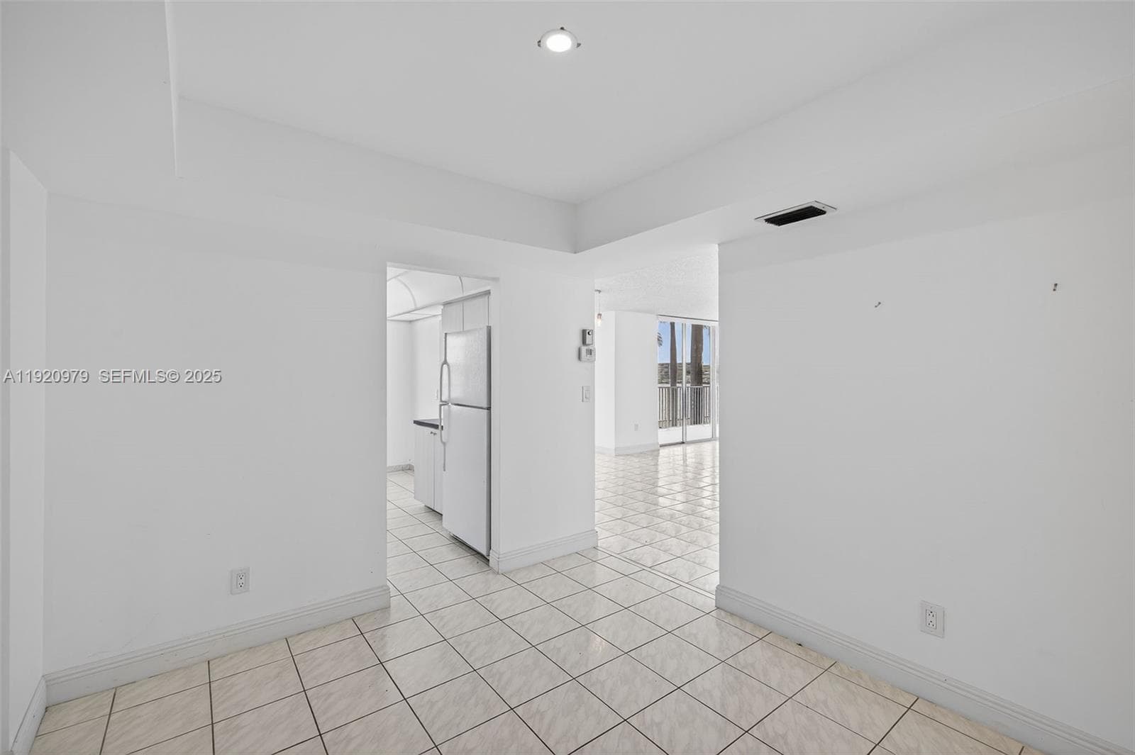 2851 NE 183rd St # 216E, Aventura FL 33160 — 5