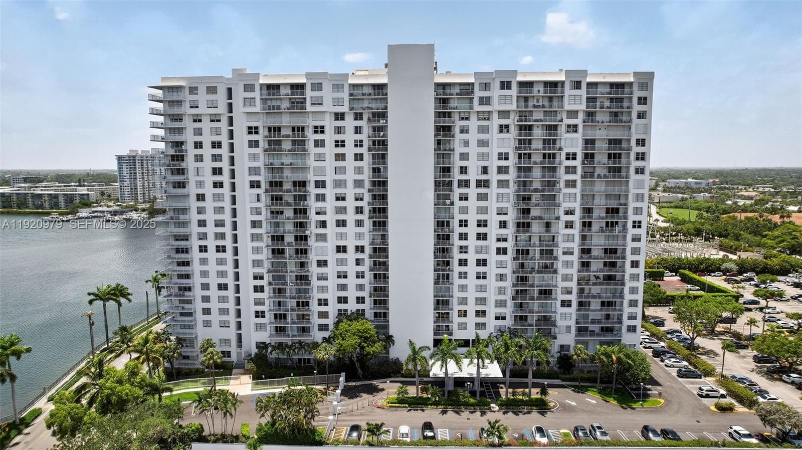 2851 NE 183rd St # 216E, Aventura FL 33160 — 29
