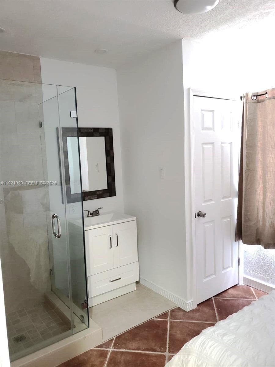 635 SW 64th Ct, Miami FL 33144 — 27