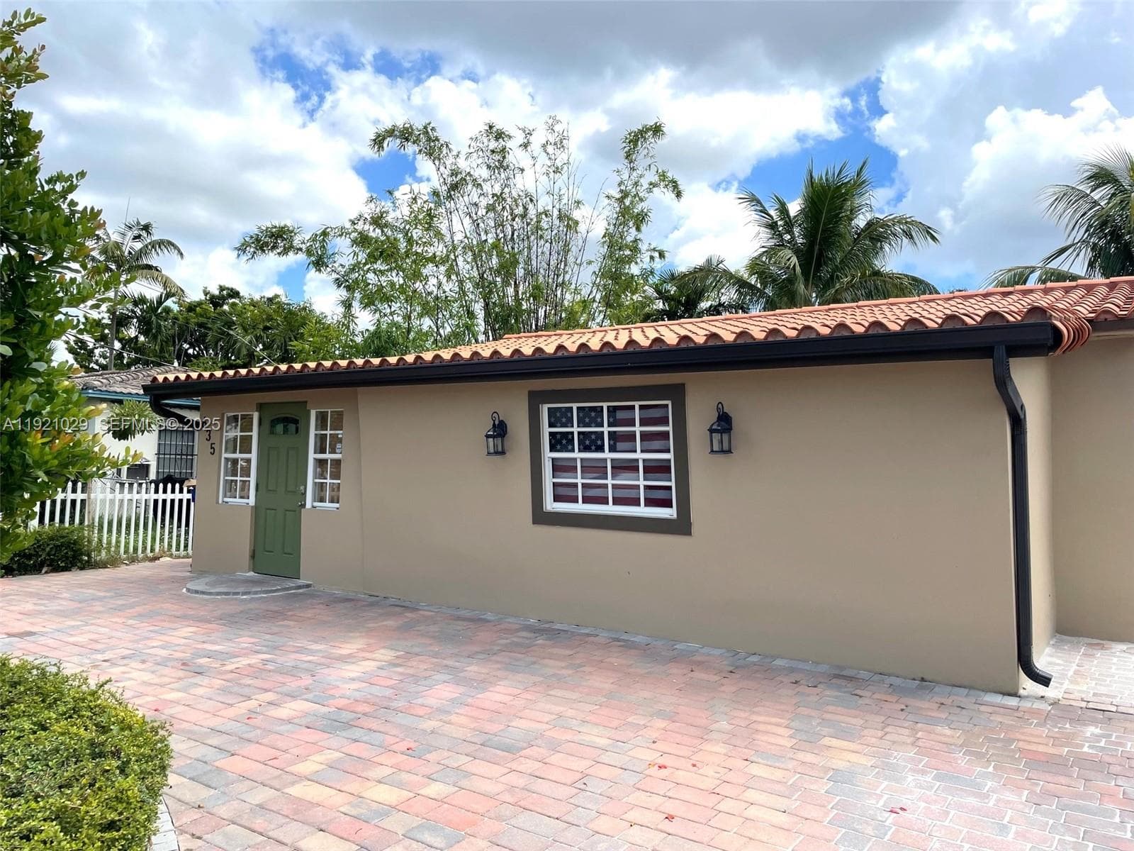 635 SW 64th Ct, Miami FL 33144 — 10