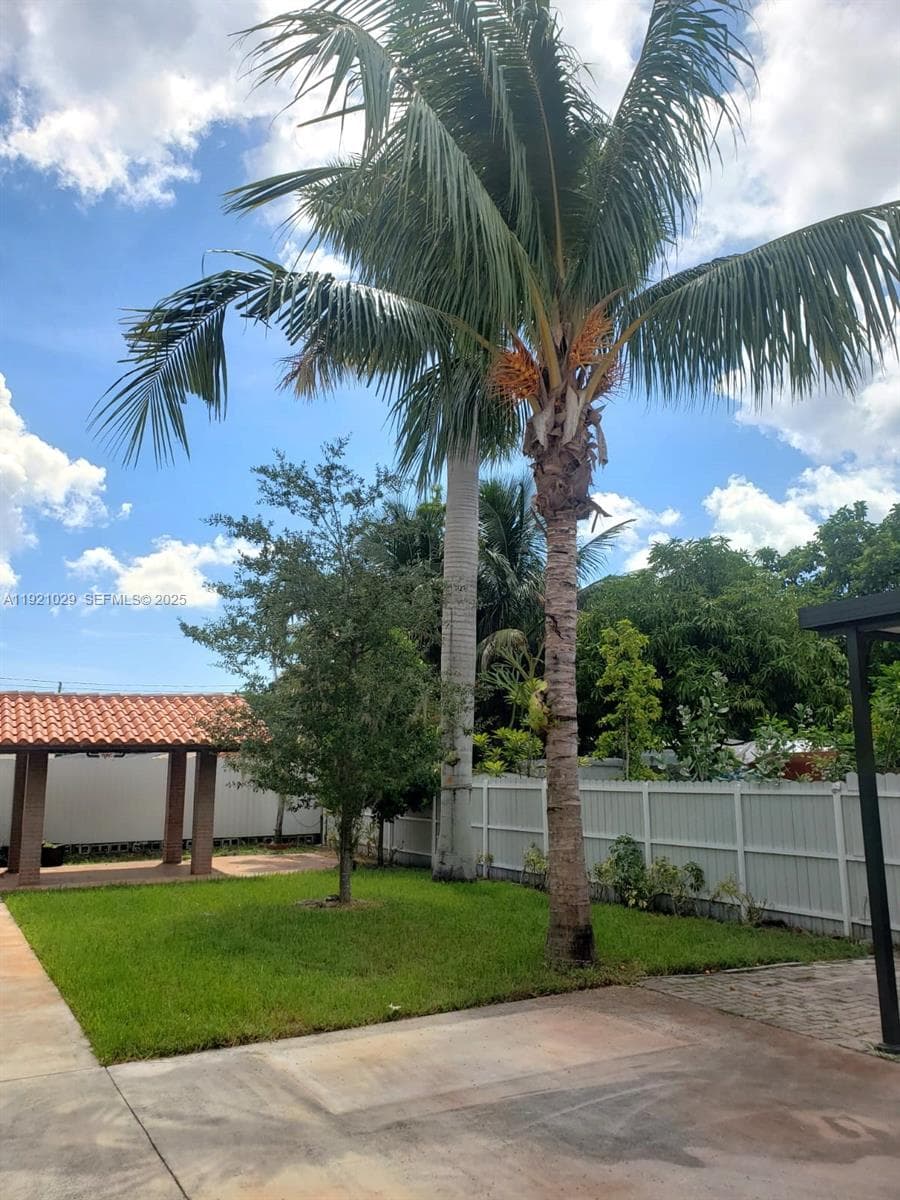 635 SW 64th Ct, Miami FL 33144 — 31