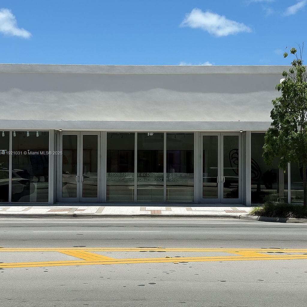 777 NE 125th St, North Miami FL 33161 — 1