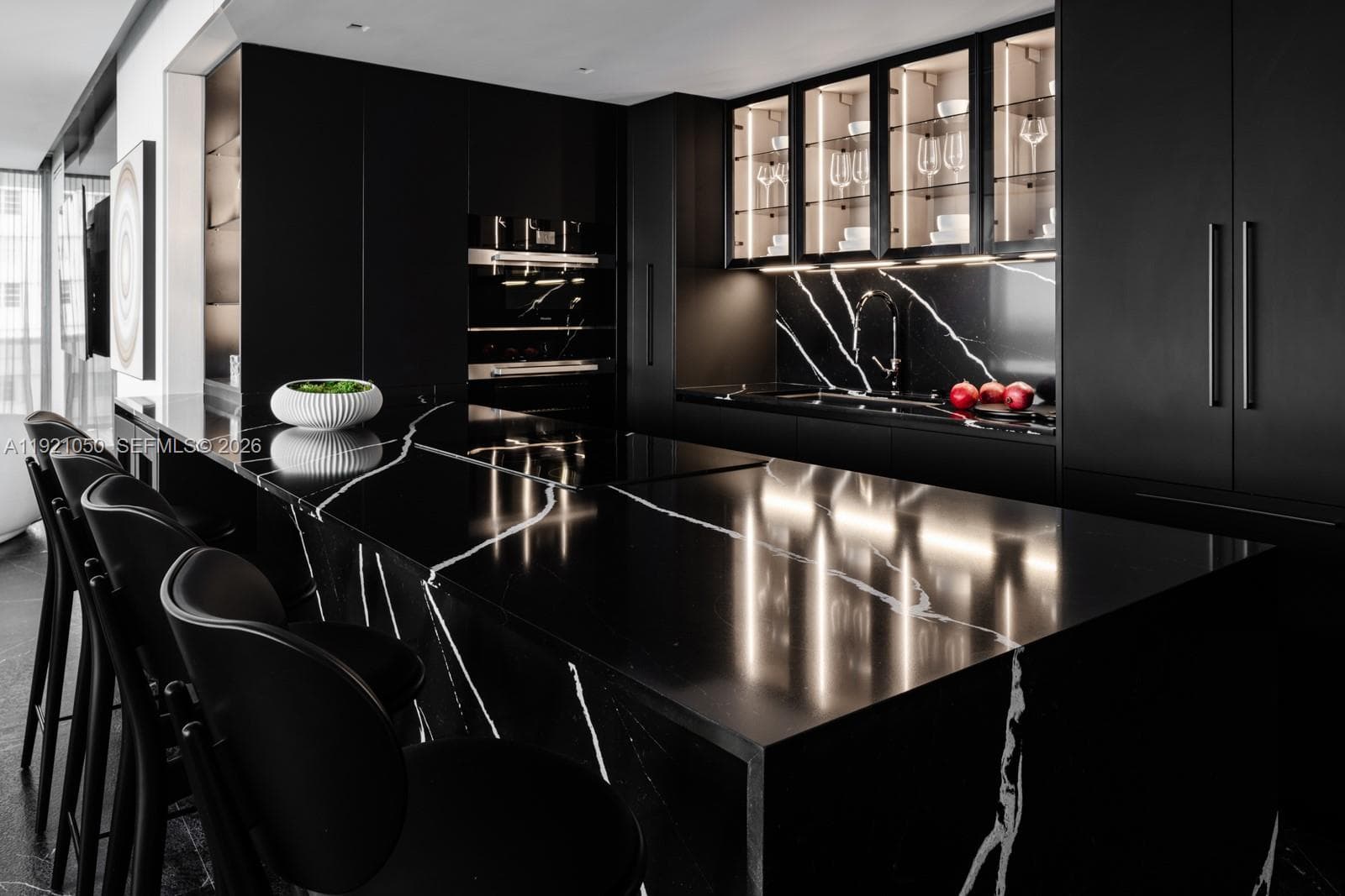 5875 Collins Ave # 902, Miami Beach FL 33140 — 11