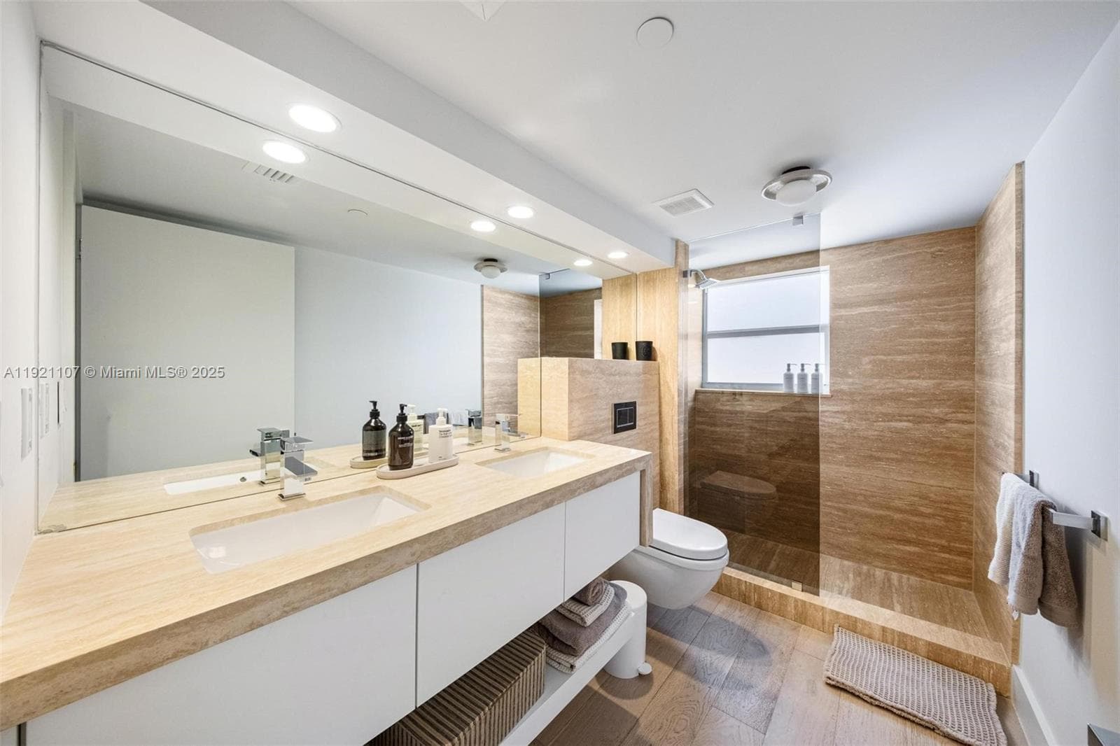 1881 Washington Ave # 14F, Miami Beach FL 33139 — 9
