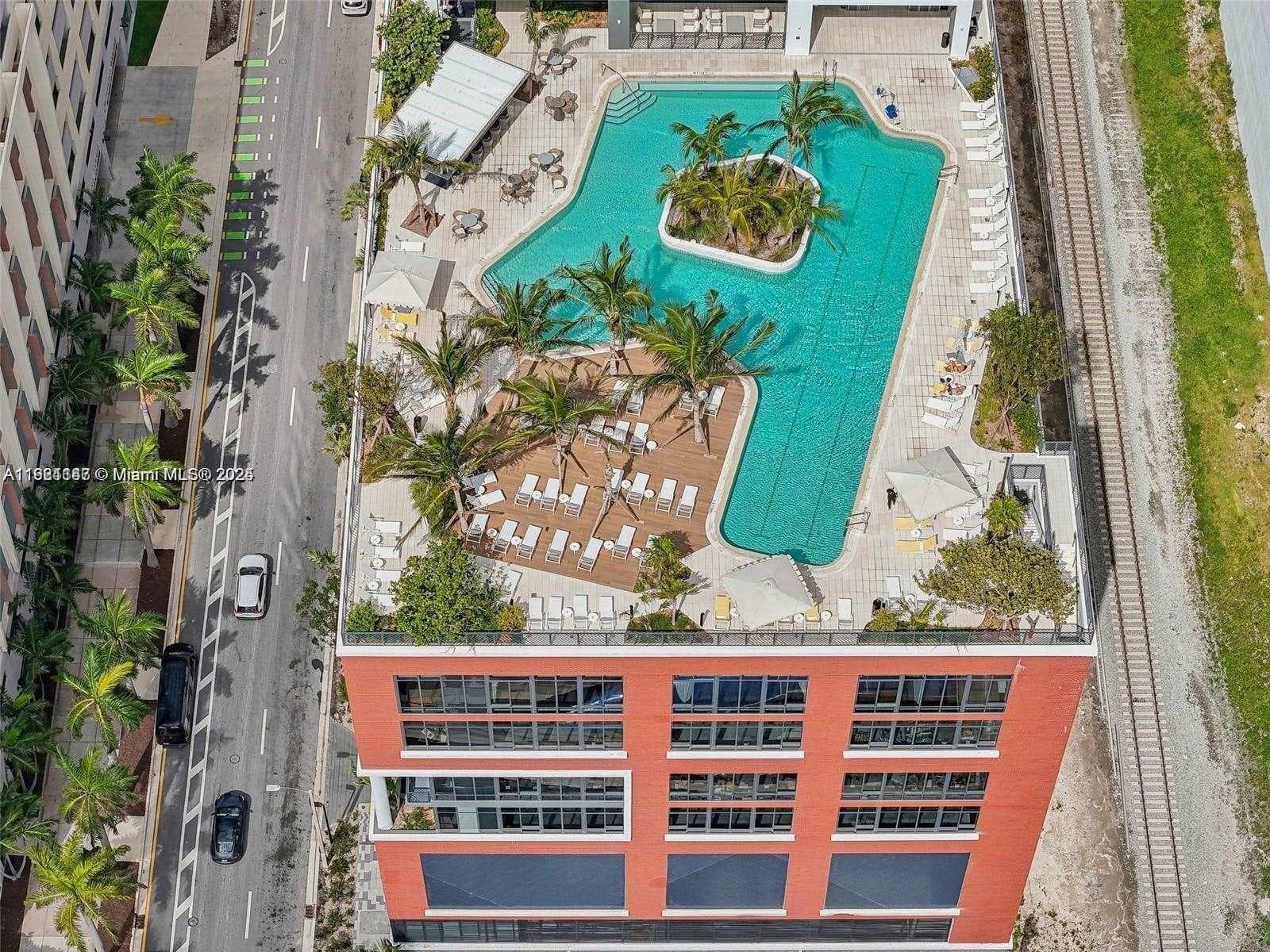 159 NE 6th St # 4114, Miami FL 33132 — 32