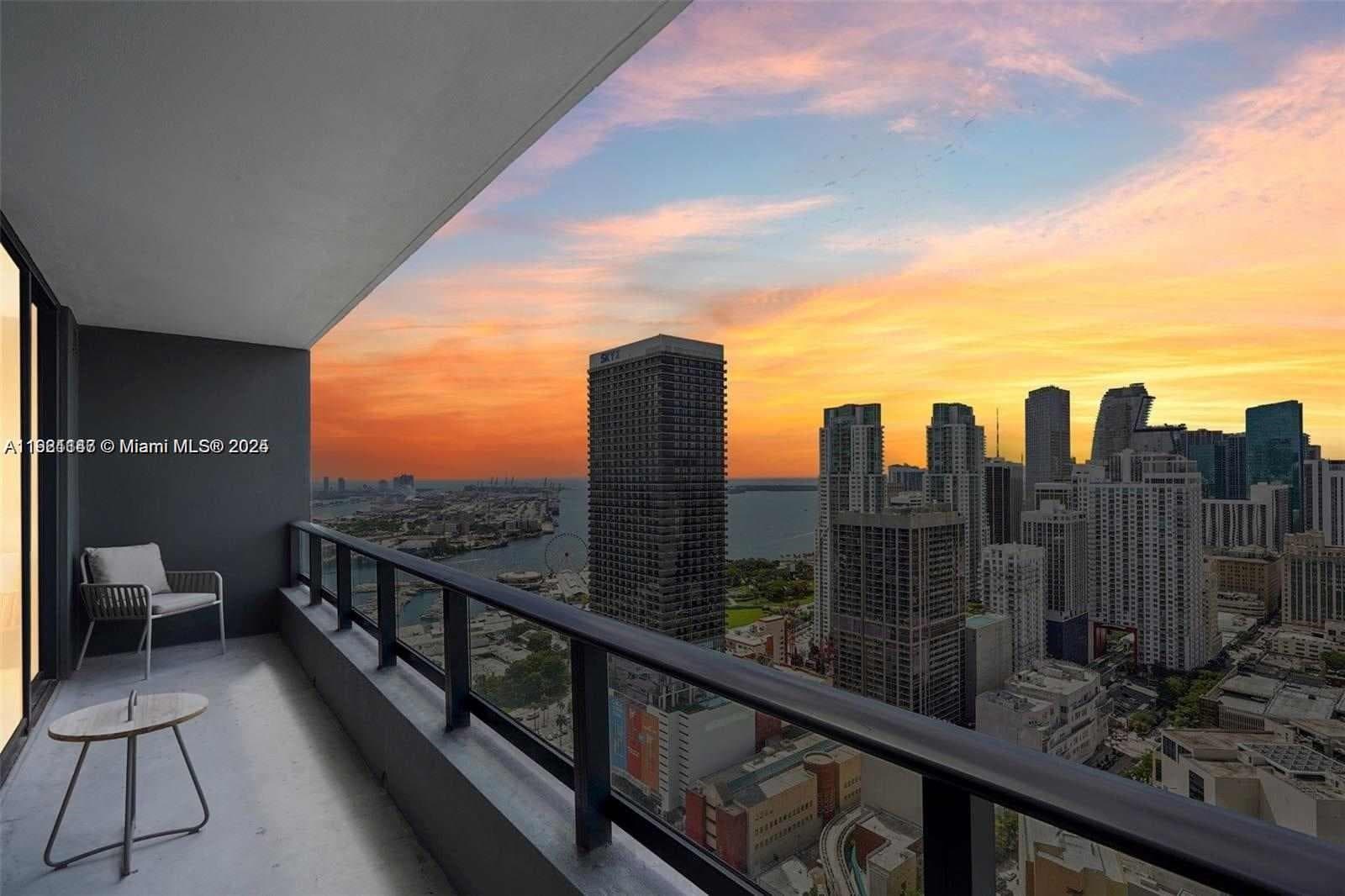 159 NE 6th St # 4114, Miami FL 33132 — 10