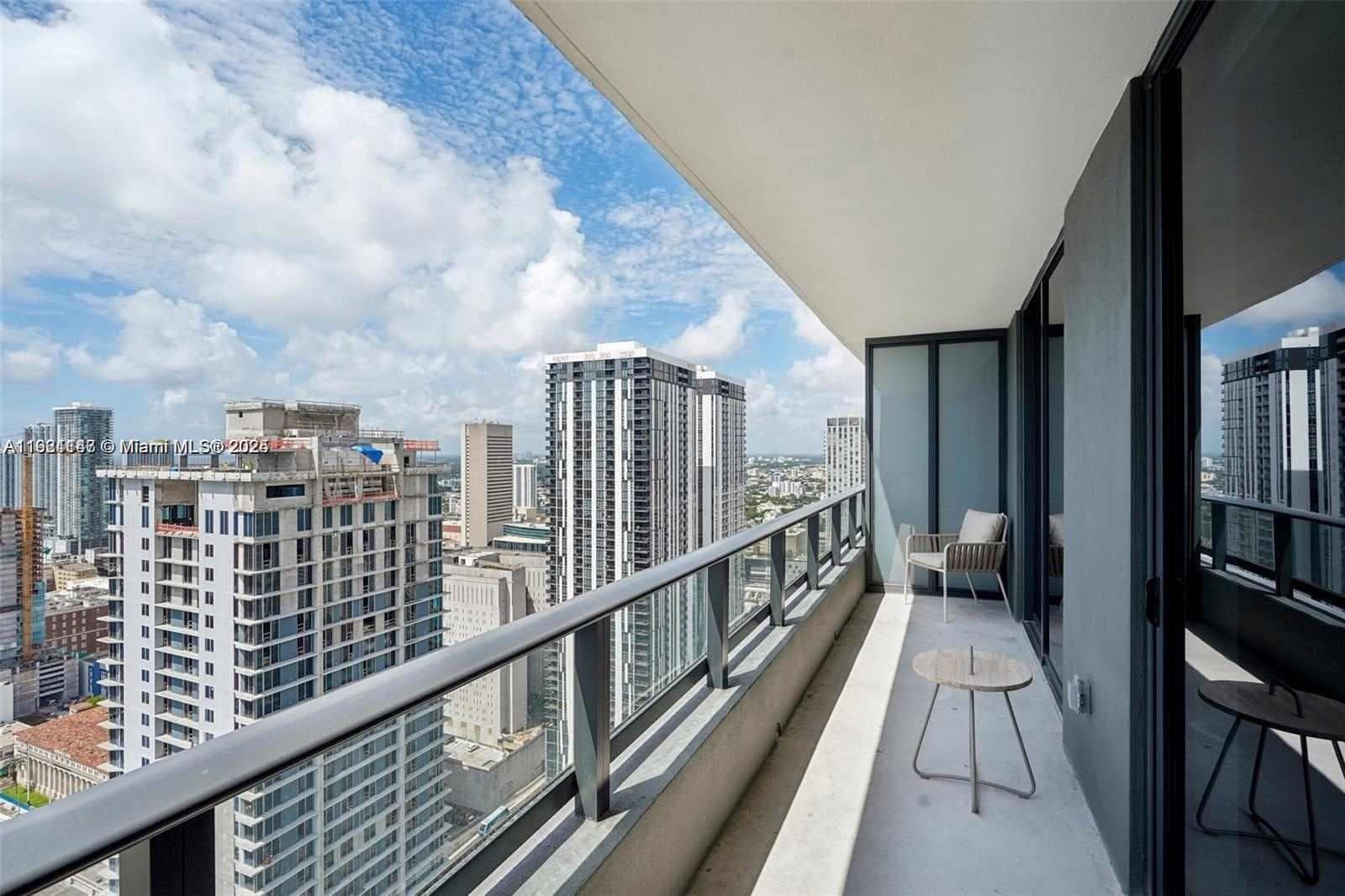 159 NE 6th St # 4114, Miami FL 33132 — 11