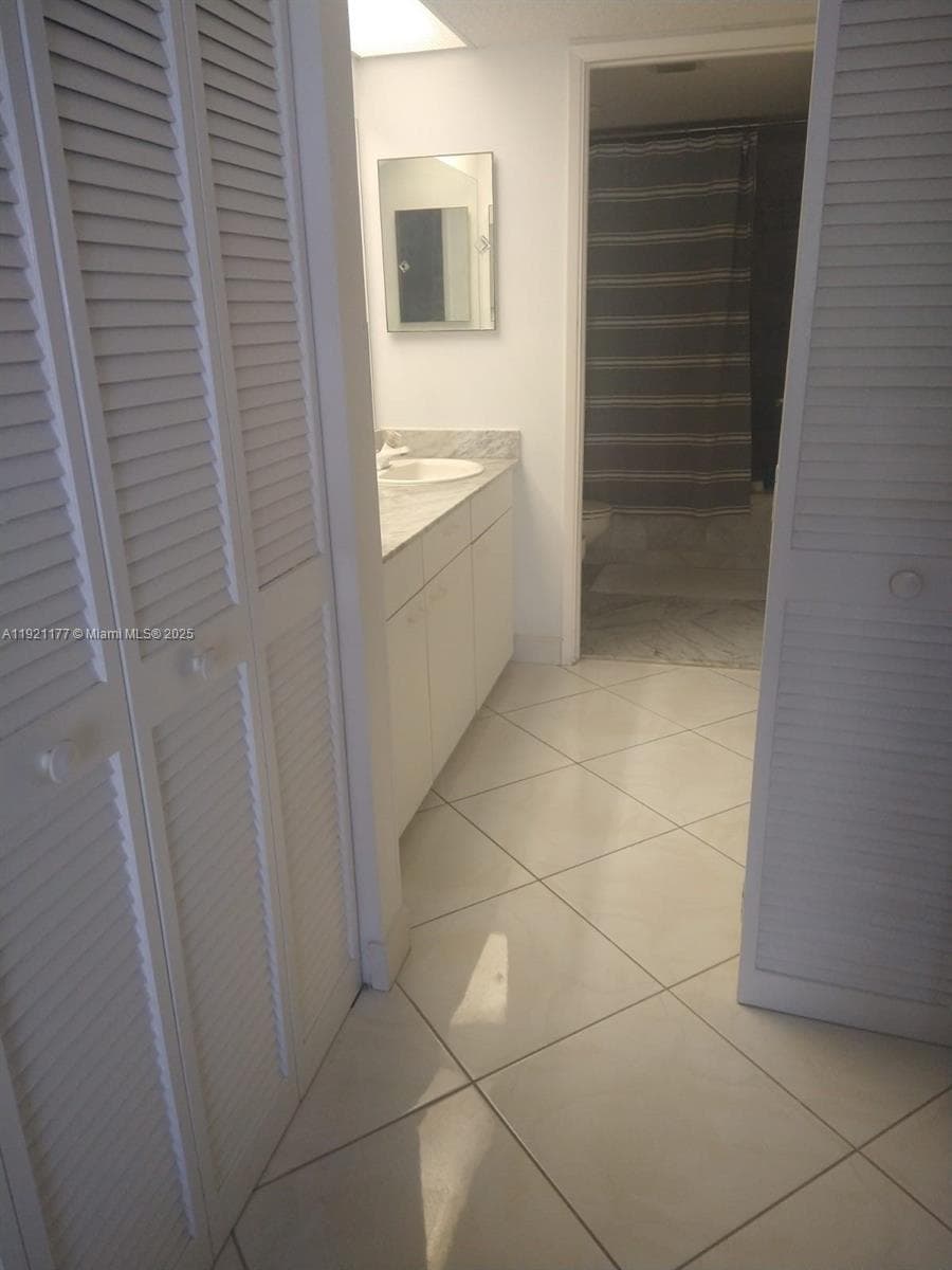 9341 SE Collins Ave # 303, Surfside FL 33154 — 7