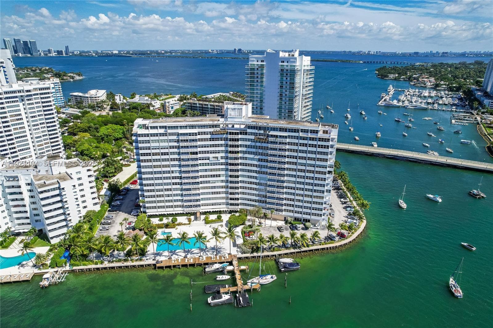 20 E Island Ave # 1415, Miami Beach FL 33139 — 2