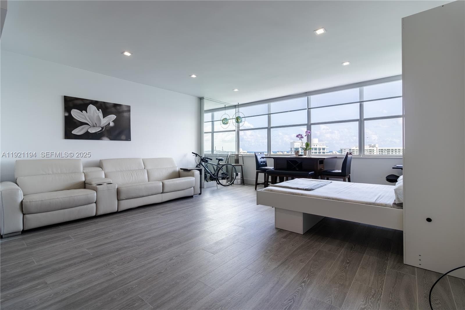 20 E Island Ave # 1415, Miami Beach FL 33139 — 13