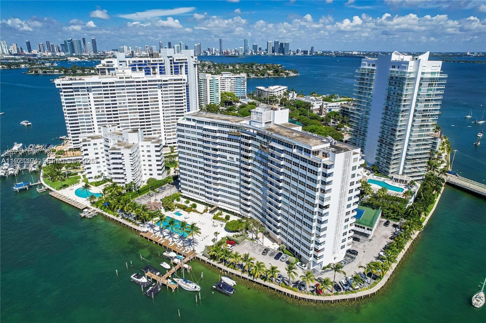 20 E Island Ave # 1415, Miami Beach FL 33139 — 3