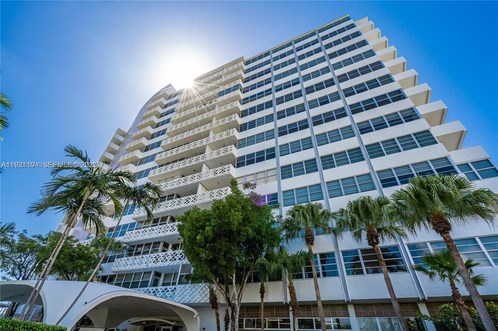 20 E Island Ave # 1415, Miami Beach FL 33139 — 5
