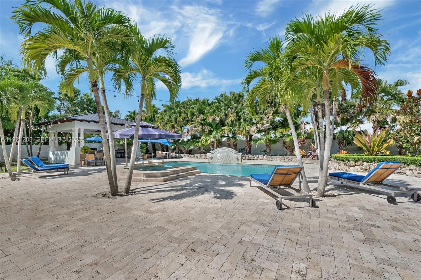 7400 SW 72nd Ct, Miami FL 33143 — 66