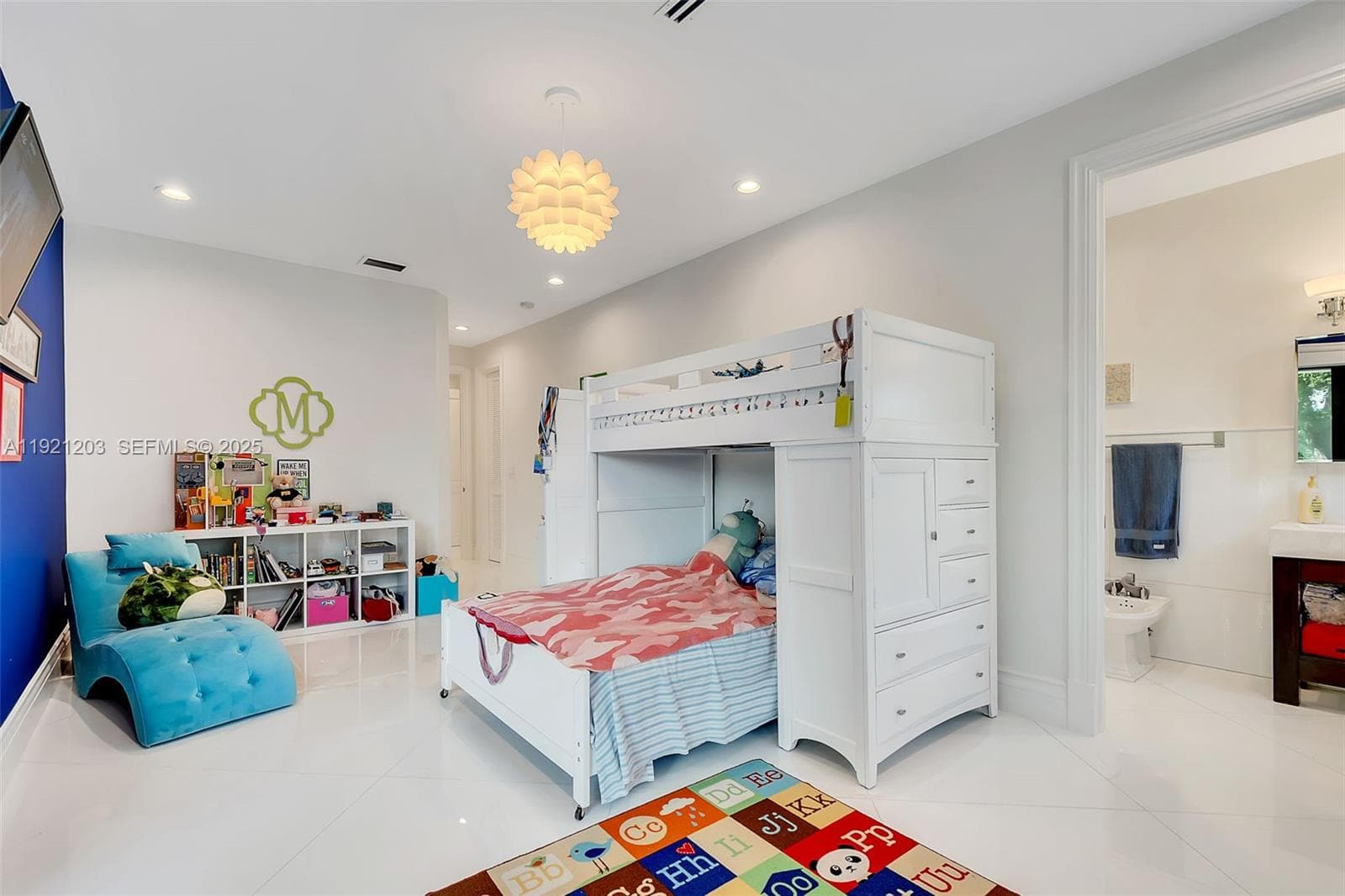 7400 SW 72nd Ct, Miami FL 33143 — 44