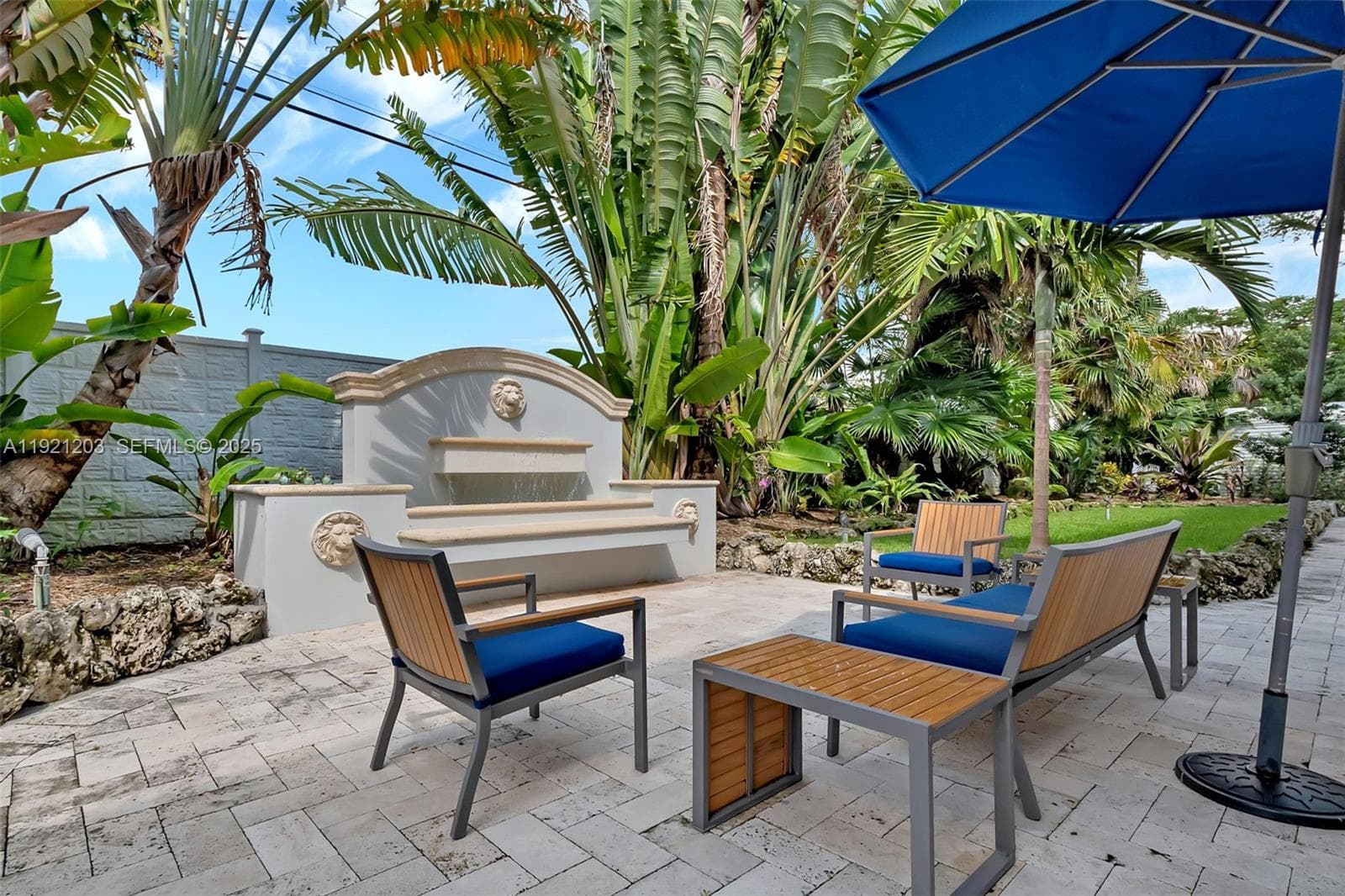 7400 SW 72nd Ct, Miami FL 33143 — 70