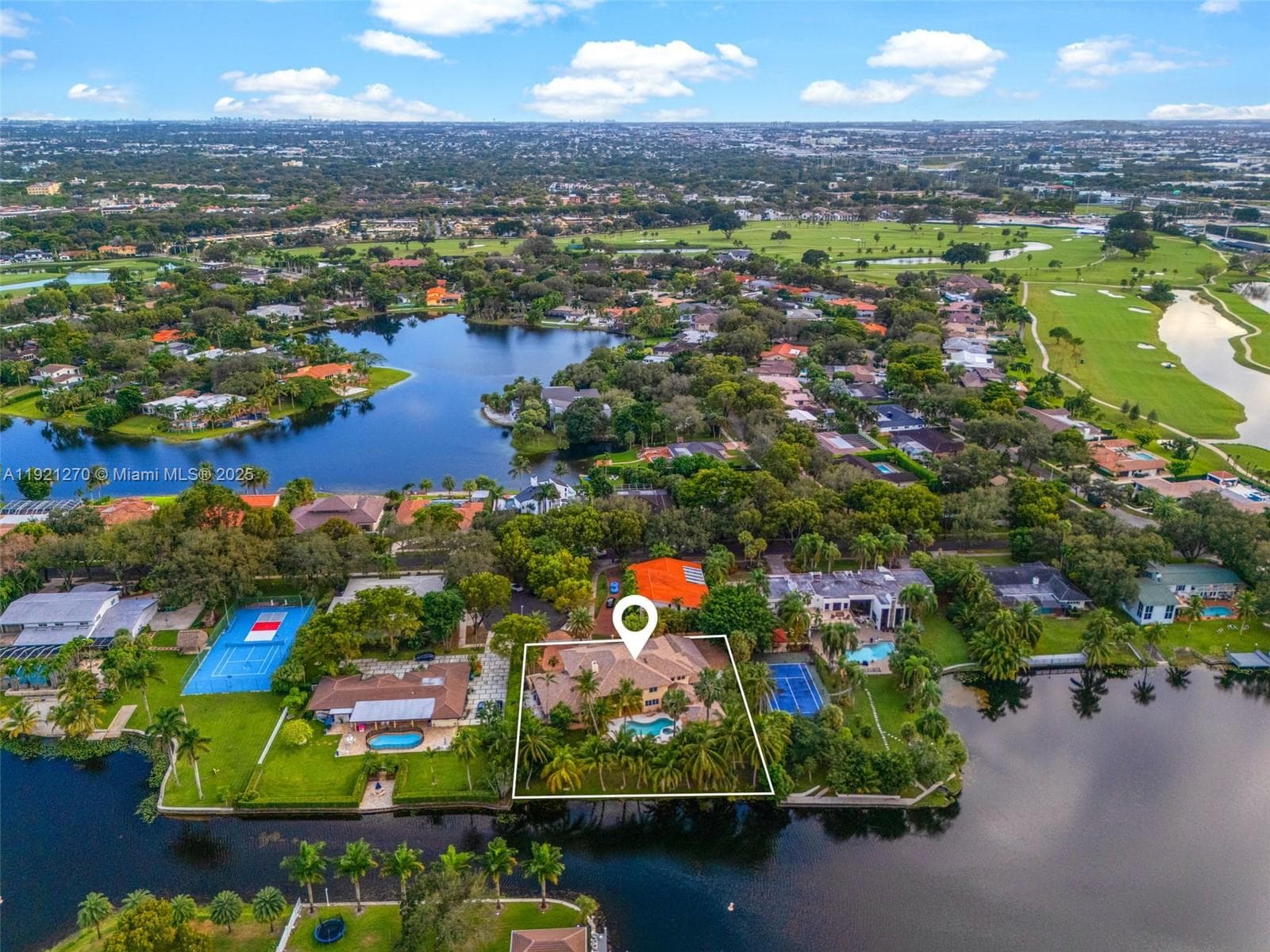 7225 Gleneagle Dr, Miami Lakes FL 33014 — 93