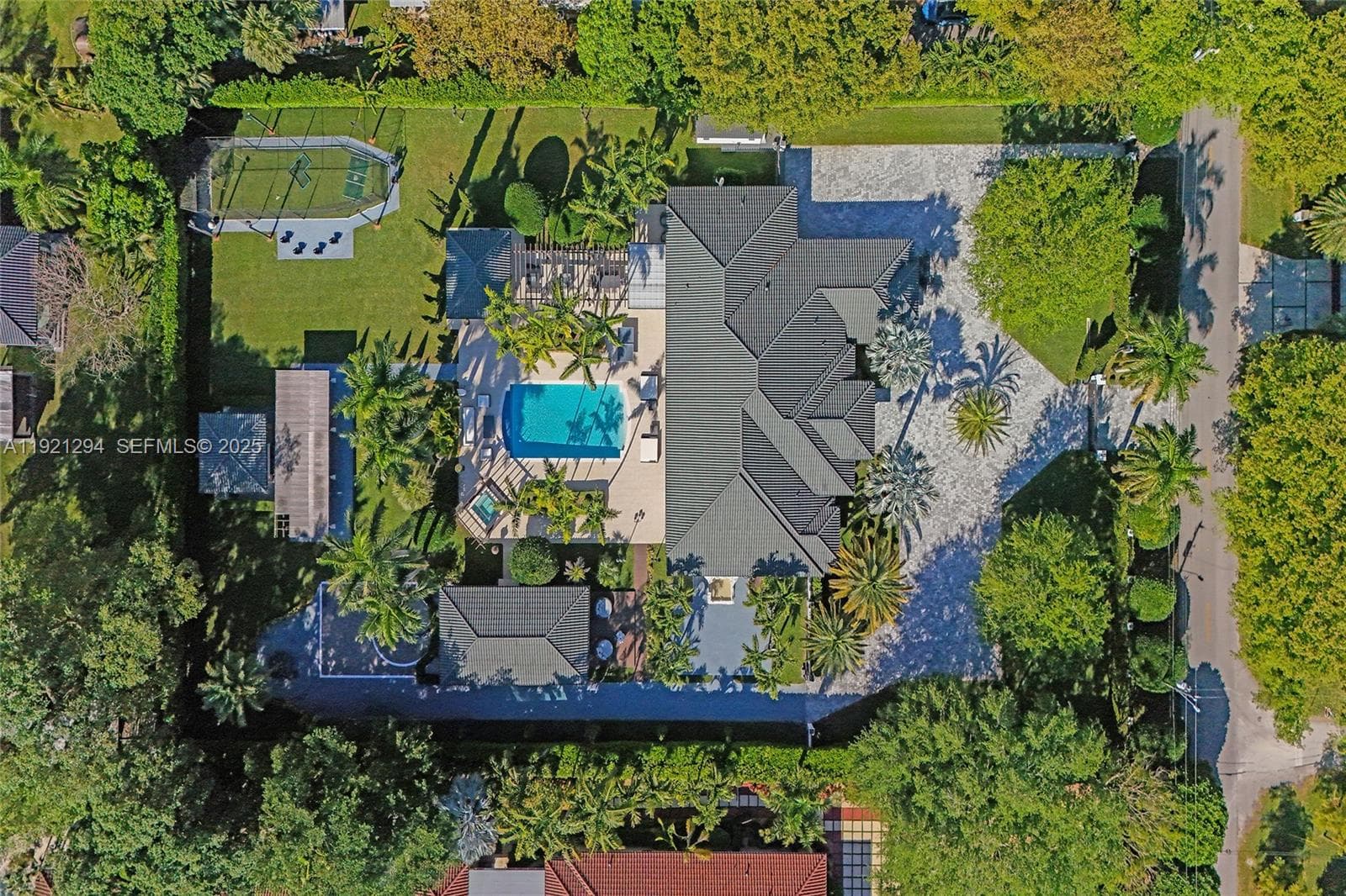 10400 SW 62nd St, Miami FL 33173 — 2