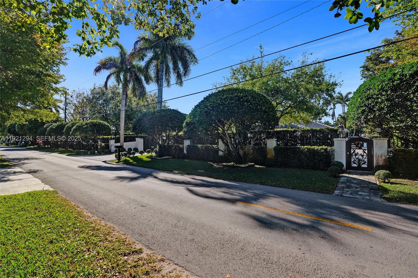 10400 SW 62nd St, Miami FL 33173 — 3
