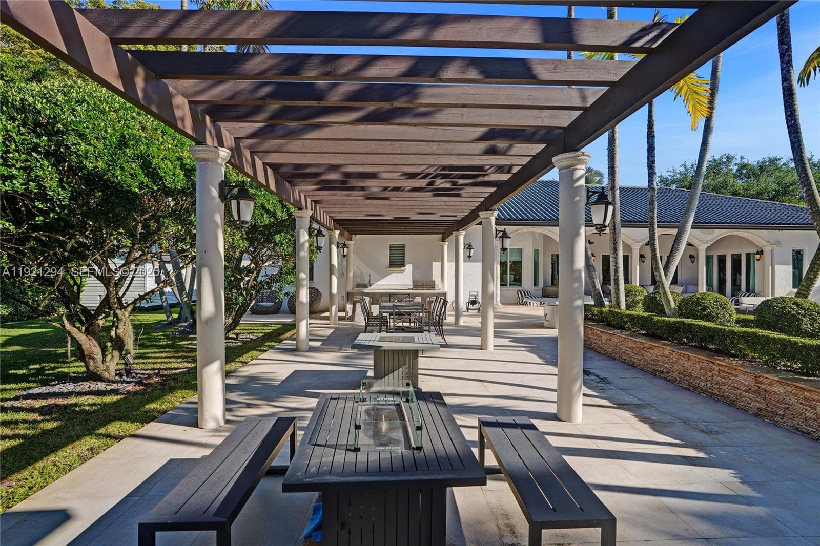 10400 SW 62nd St, Miami FL 33173 — 24