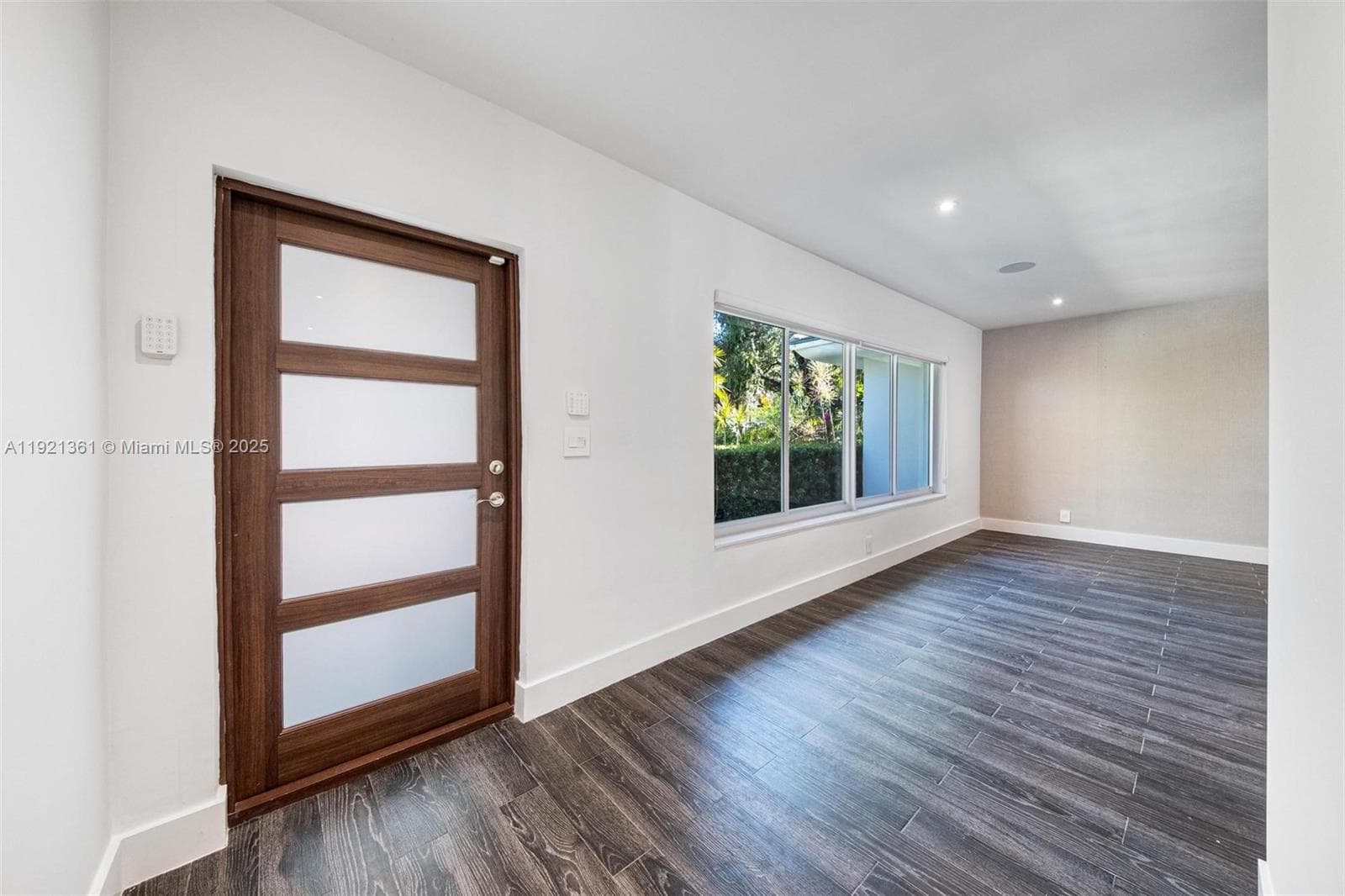 10618 NE 11th ct, Miami Shores FL 33138 — 24