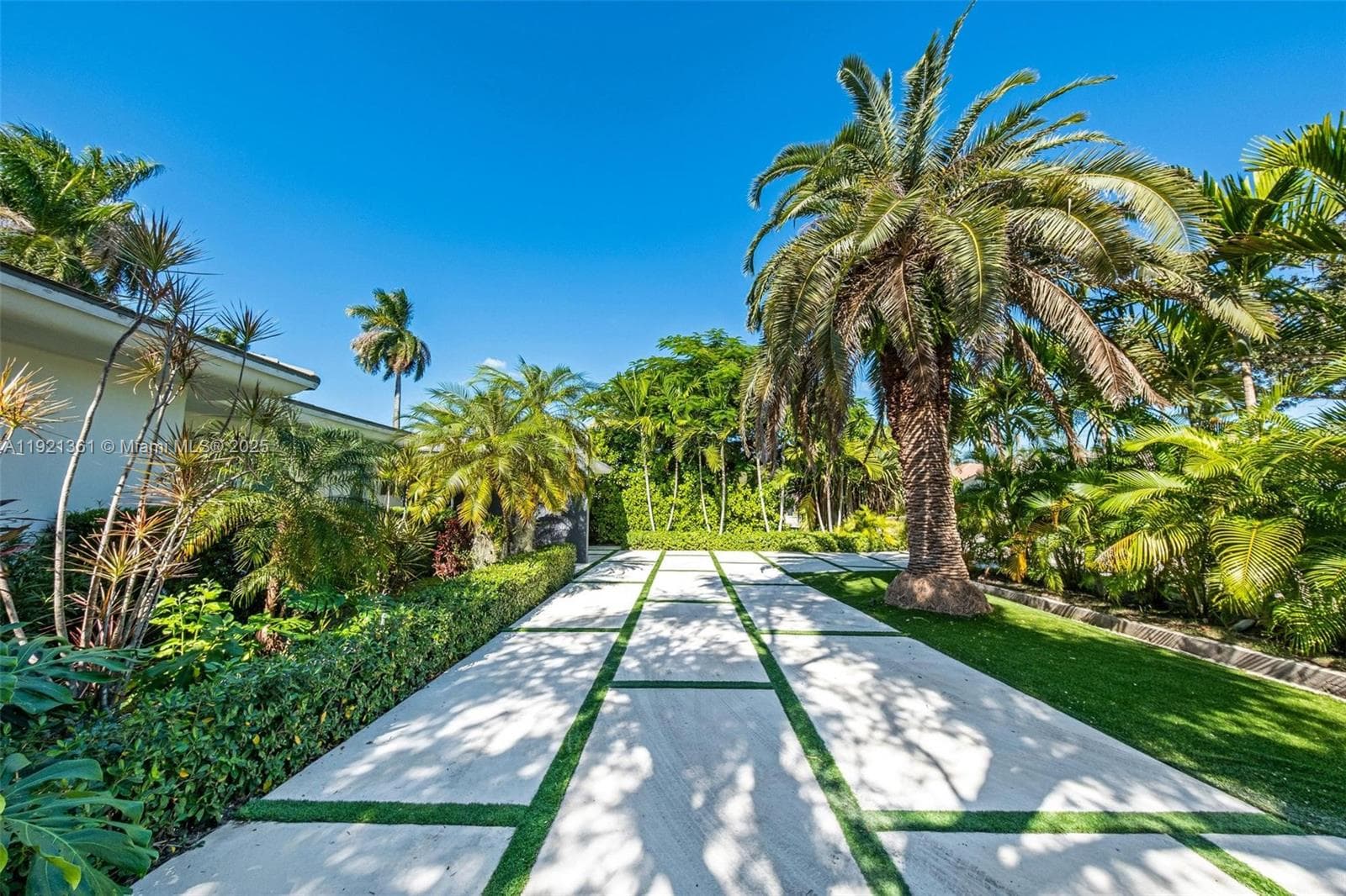 10618 NE 11th ct, Miami Shores FL 33138 — 58