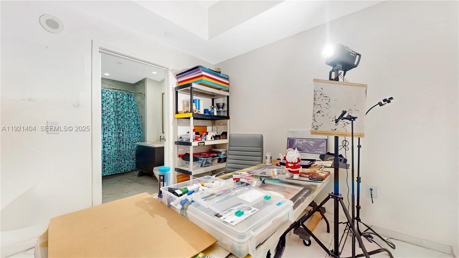 851 NE 1st Ave # 1508, Miami FL 33132 — 24
