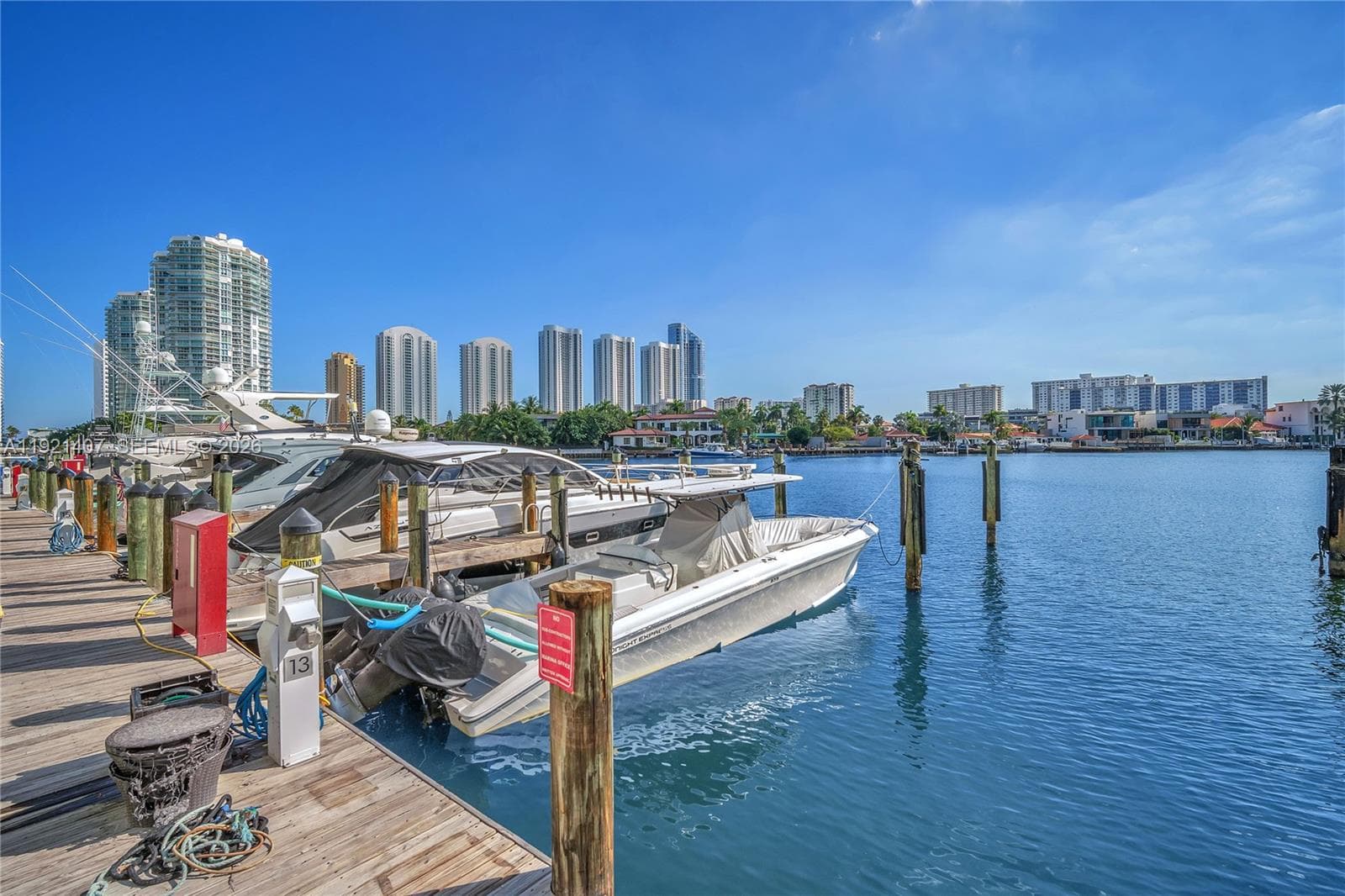 400 Sunny Isles Blvd # 1519, Sunny Isles Beach FL 33160 — 52