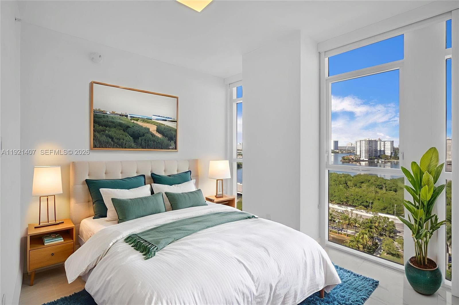 400 Sunny Isles Blvd # 1519, Sunny Isles Beach FL 33160 — 30