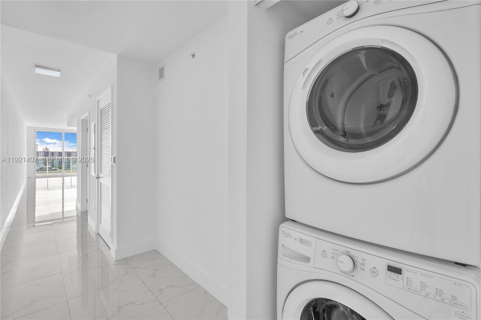 400 Sunny Isles Blvd # 1519, Sunny Isles Beach FL 33160 — 48