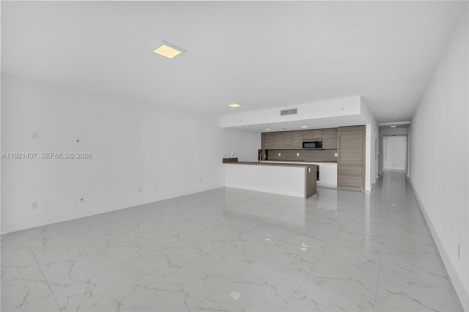 400 Sunny Isles Blvd # 1519, Sunny Isles Beach FL 33160 — 44
