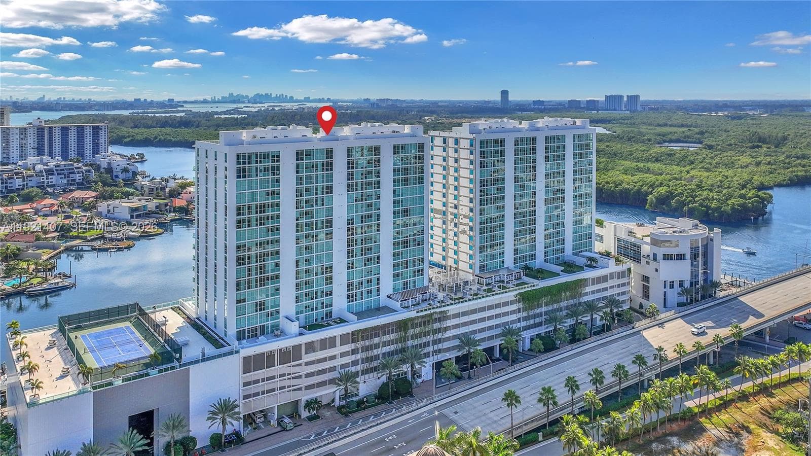 400 Sunny Isles Blvd # 1519, Sunny Isles Beach FL 33160 — 64