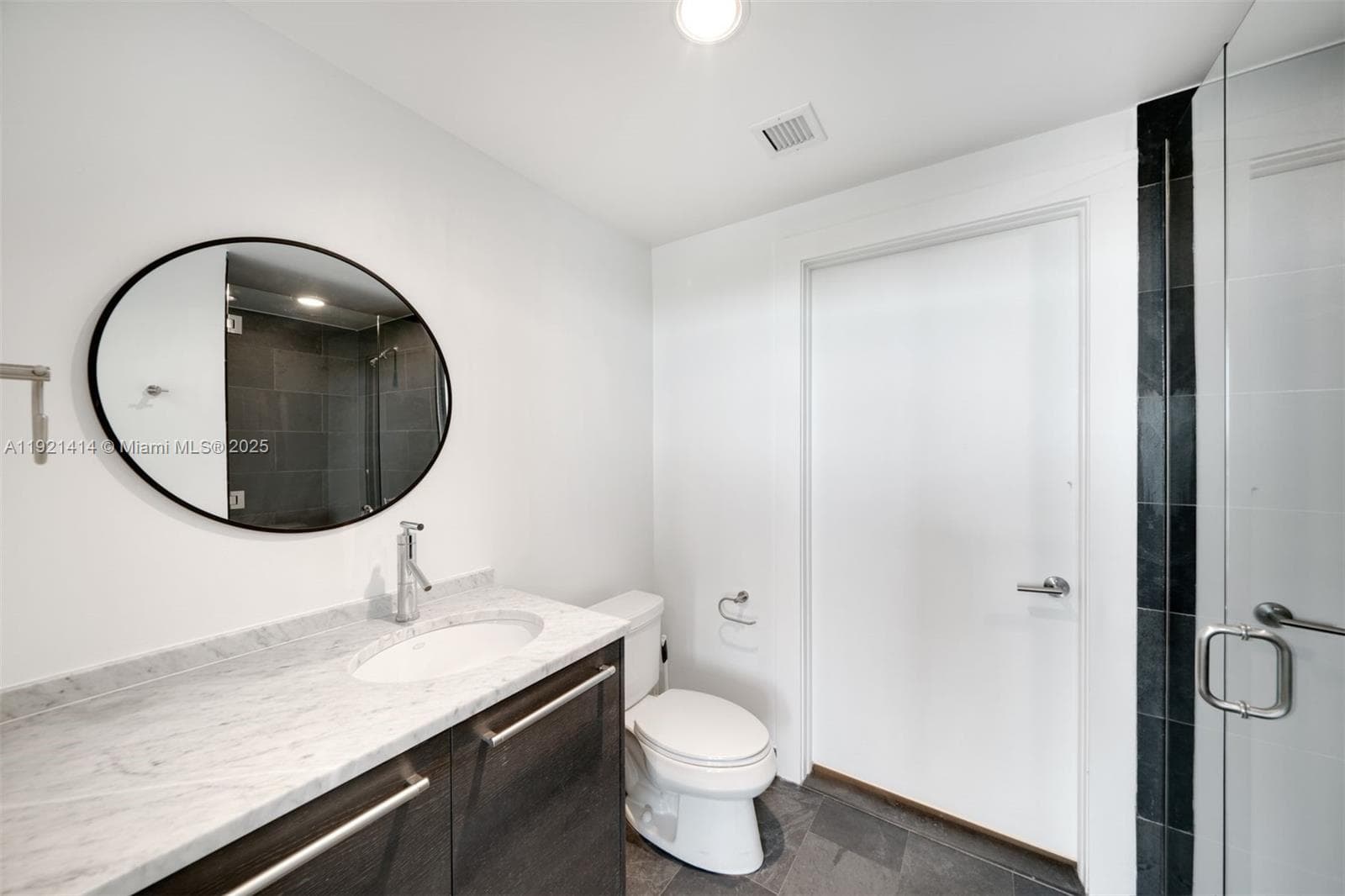 900 Biscayne Blvd # 905, Miami FL 33132 — 15