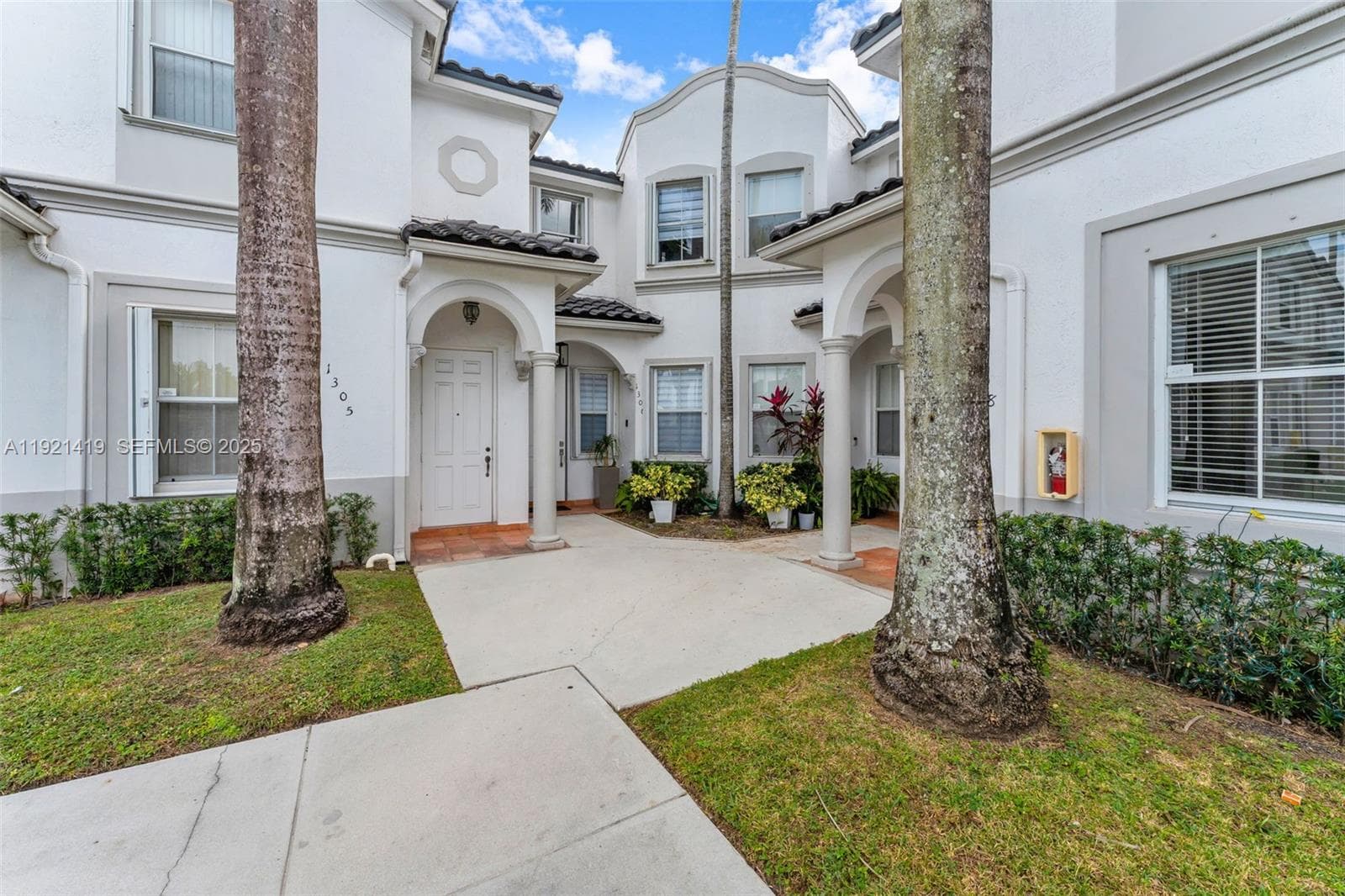 5610 NW 107th Ave # 1306, Doral FL 33178 — 2