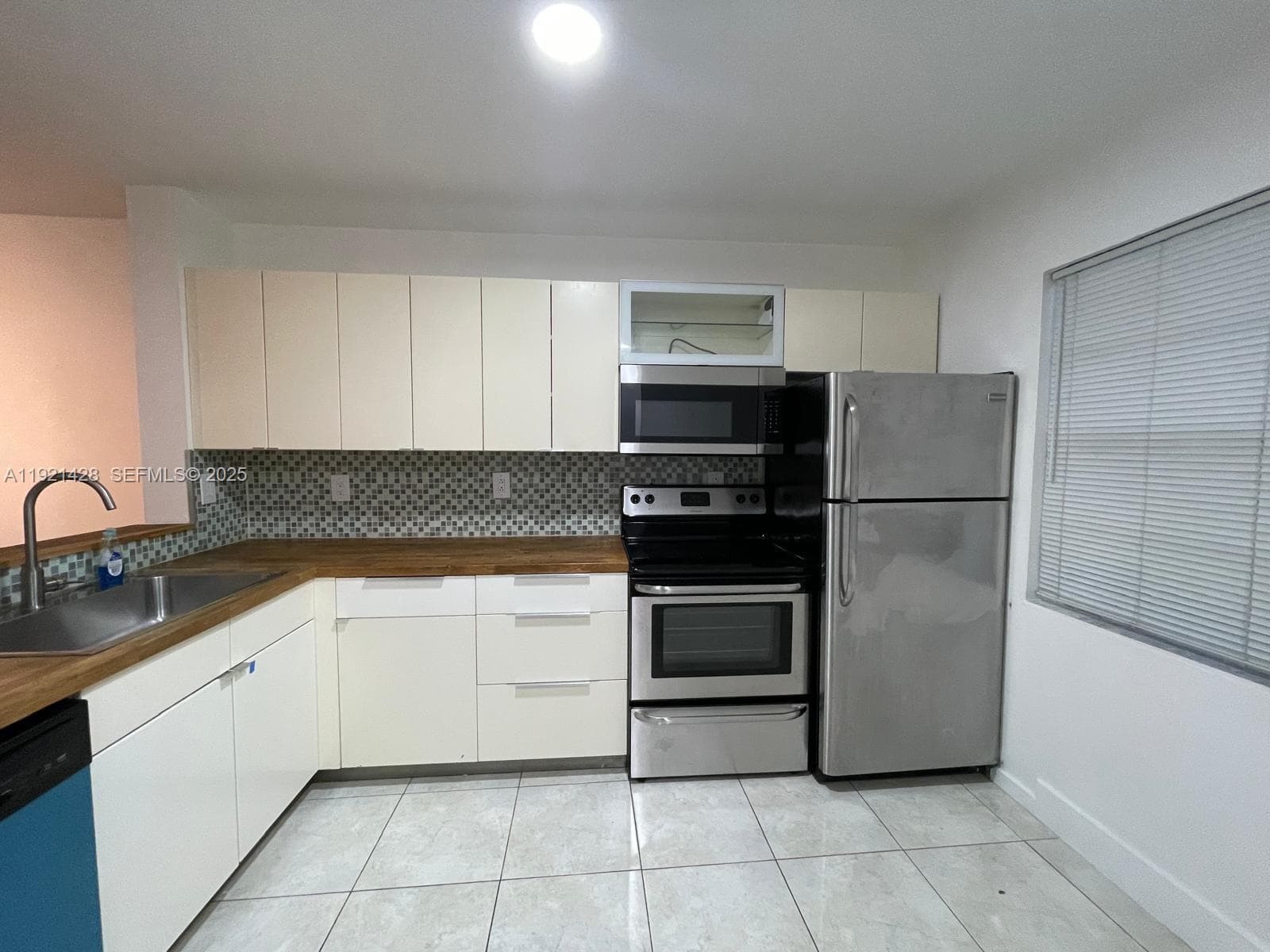 14111 SW 121 Place # 4, Miami FL 33186 — 3