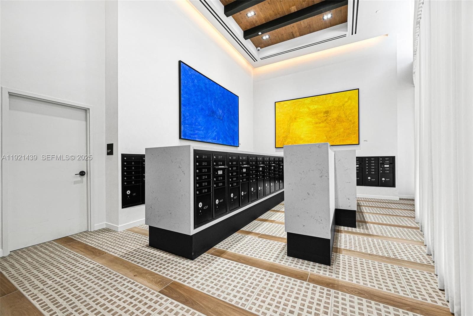 225 N Miami Avenue # 901, Miami FL 33128 — 6