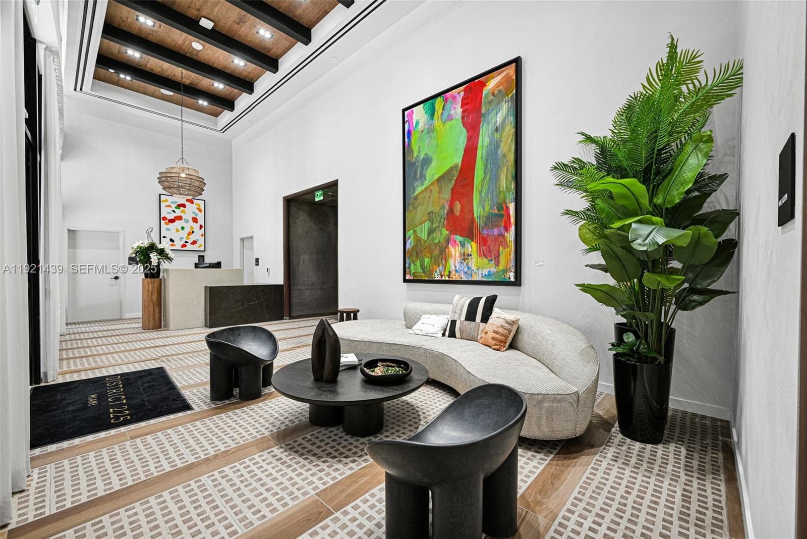 225 N Miami Avenue # 901, Miami FL 33128 — 5