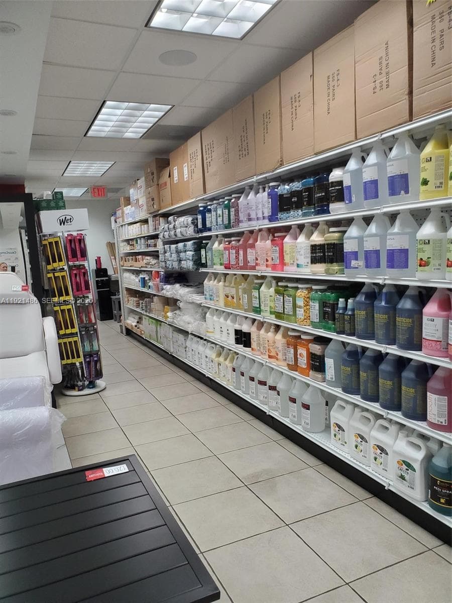 7101 SW 8th St, Miami FL 33144 — 2