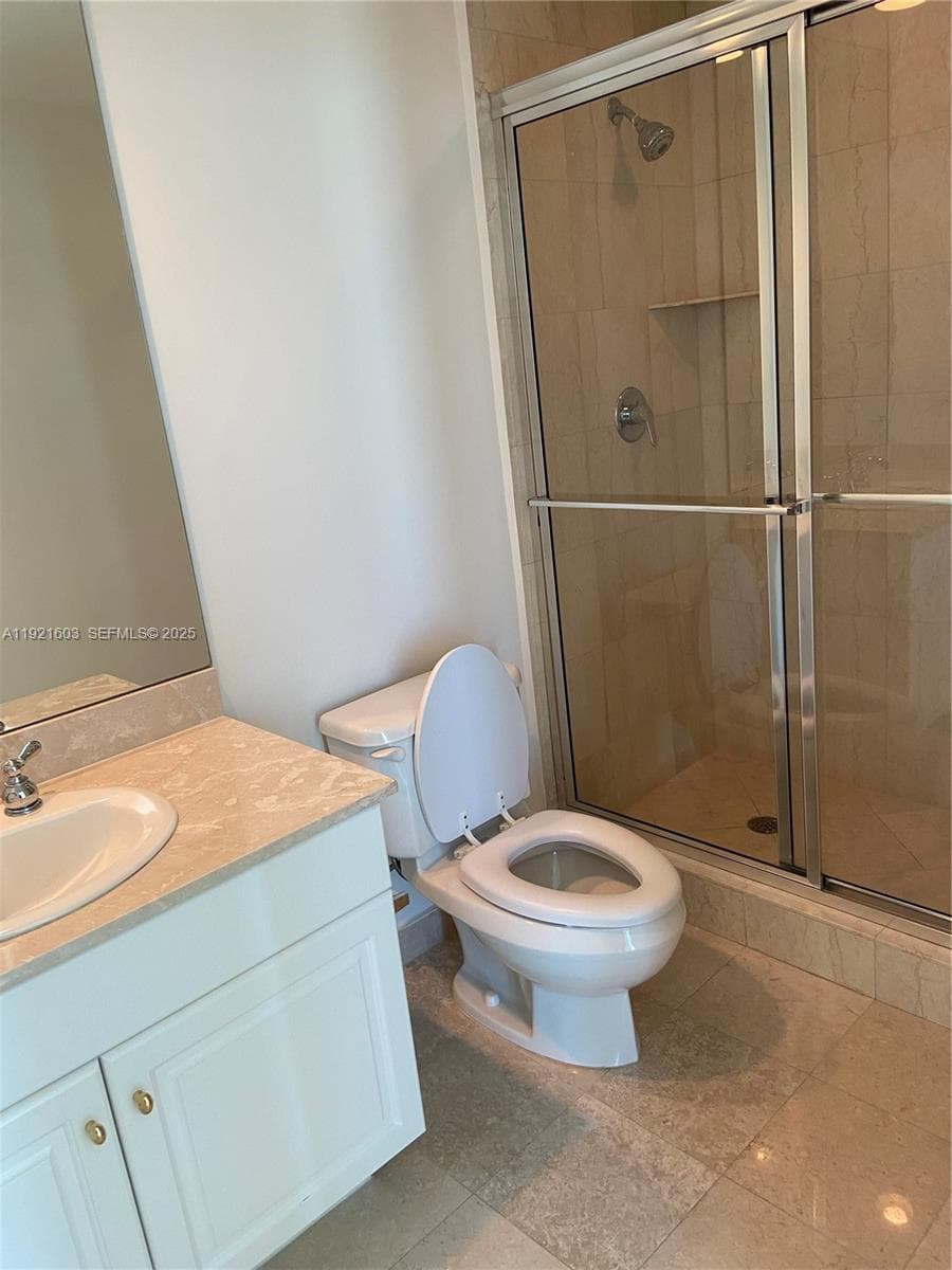3370 Hidden Bay Dr # 1914, Aventura FL 33180 — 13