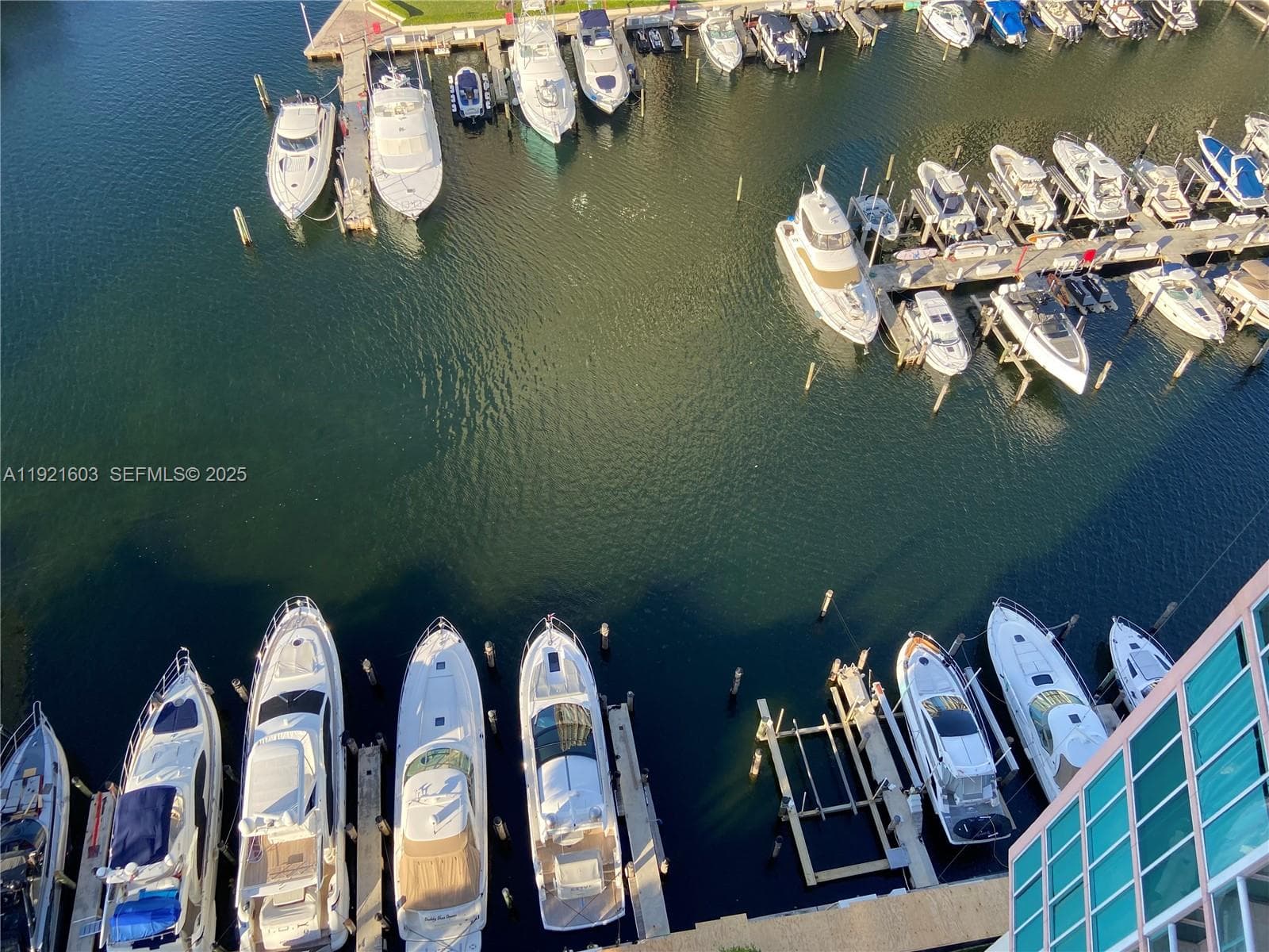 3370 Hidden Bay Dr # 1914, Aventura FL 33180 — 3