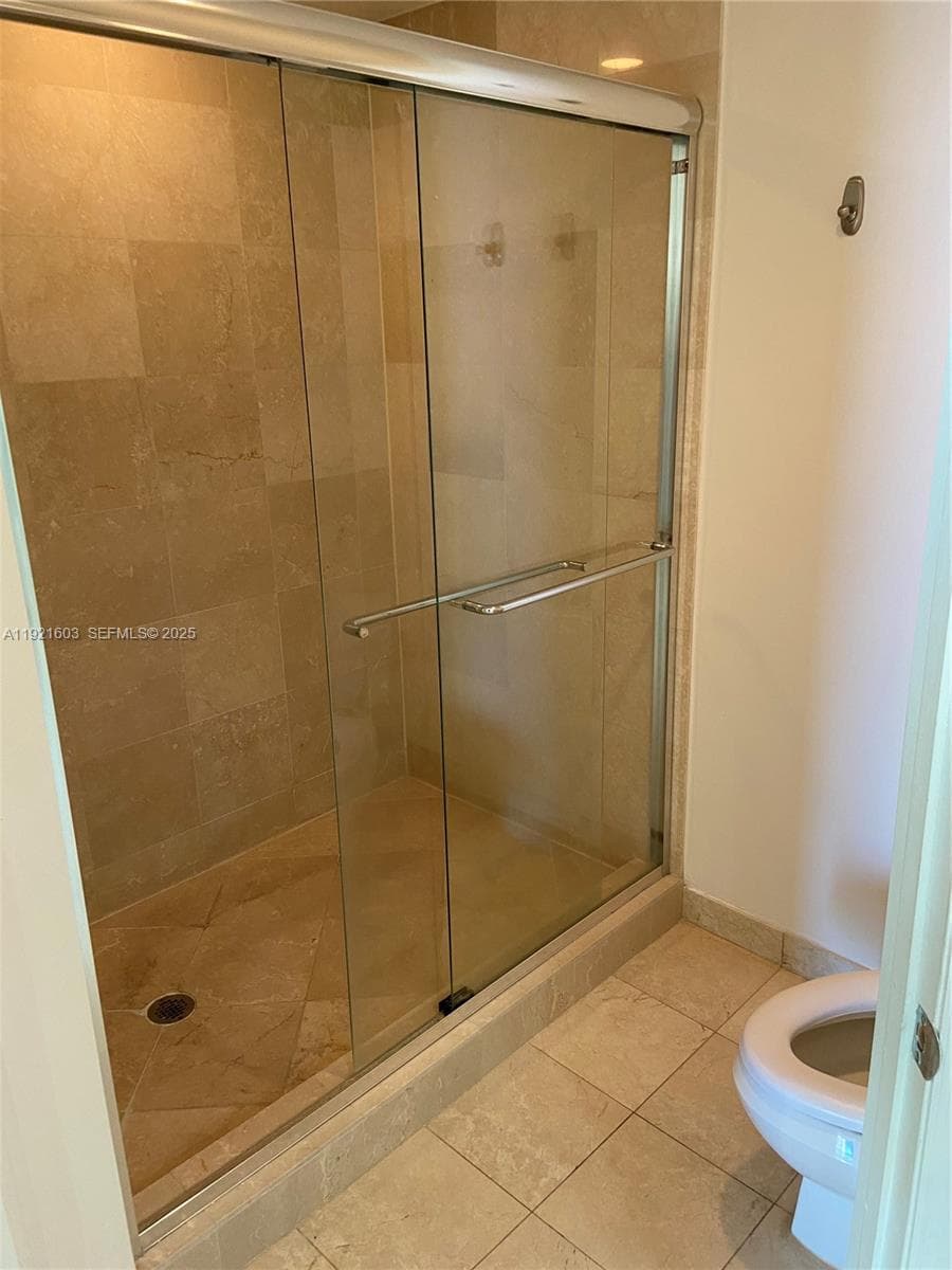 3370 Hidden Bay Dr # 1914, Aventura FL 33180 — 11