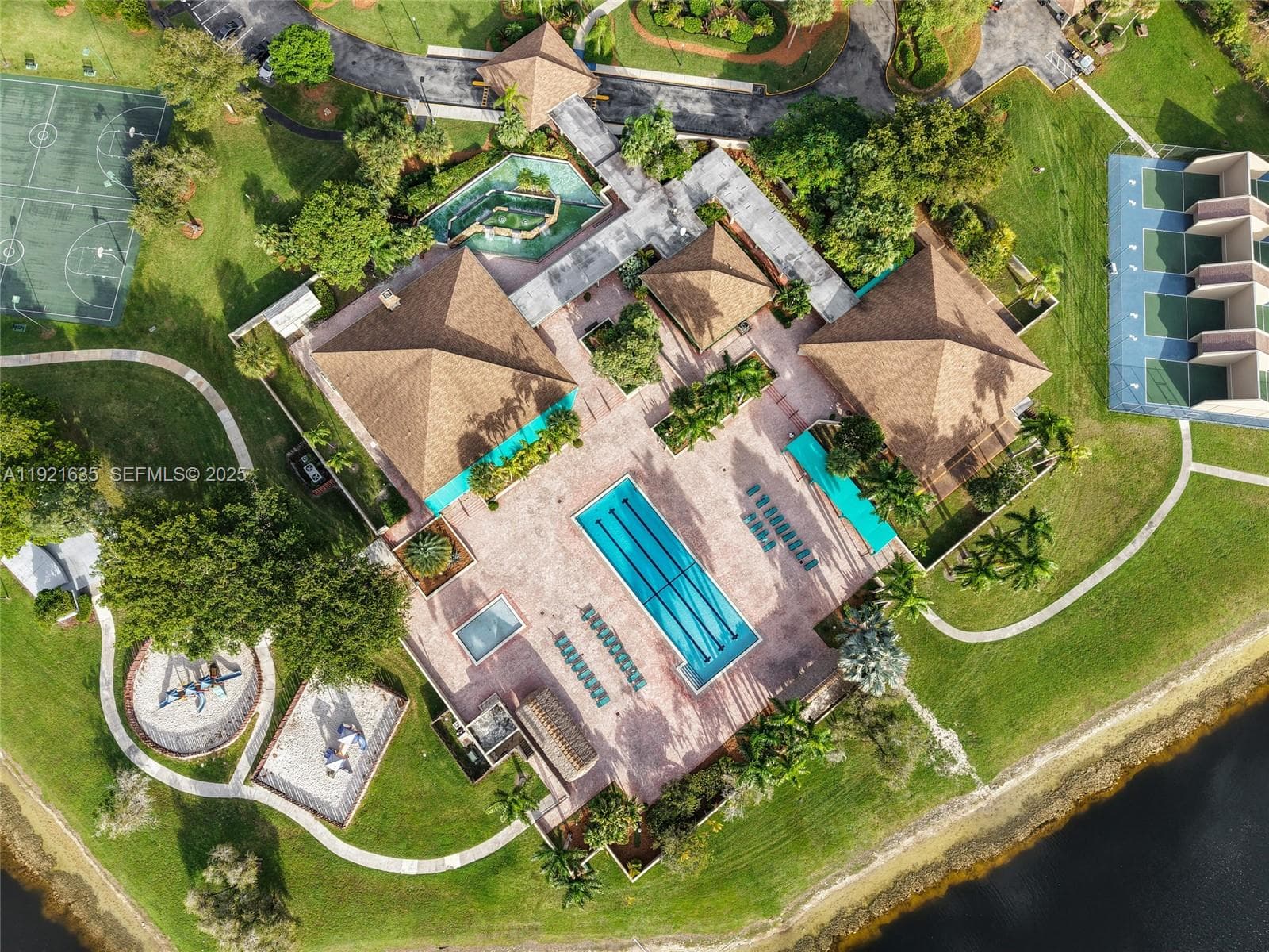 4687 SW 153rd Ct, Miami FL 33185 — 32