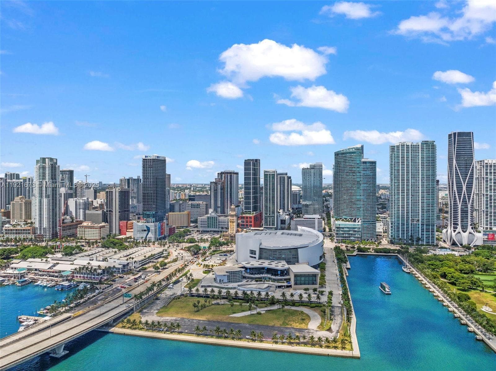 159 NE 6th St # 5008, Miami FL 33132 — 13