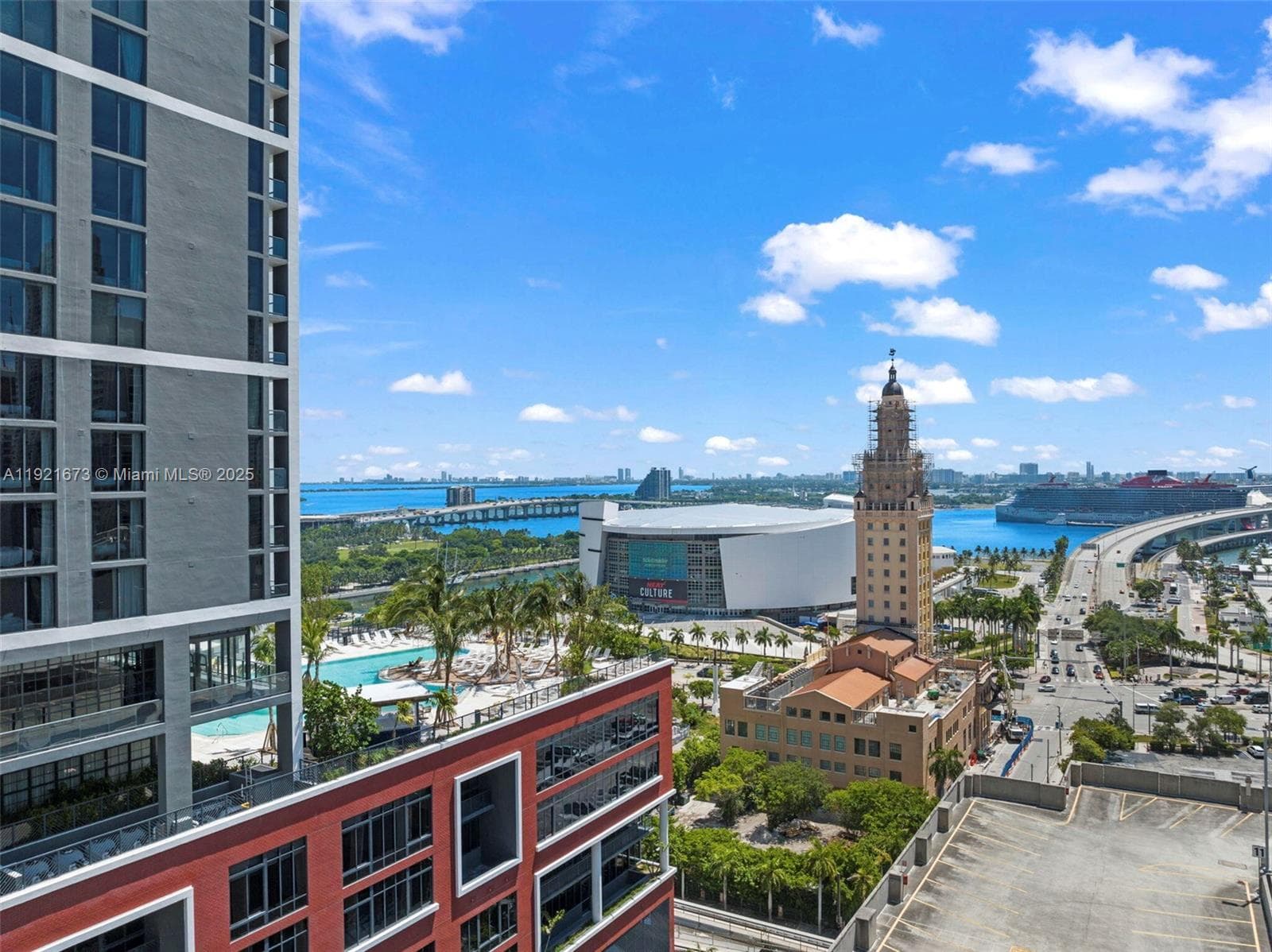 159 NE 6th St # 5008, Miami FL 33132 — 1