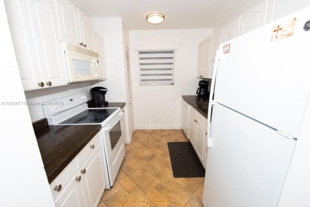 201 178th Dr # 323, Sunny Isles Beach FL 33160 — 23