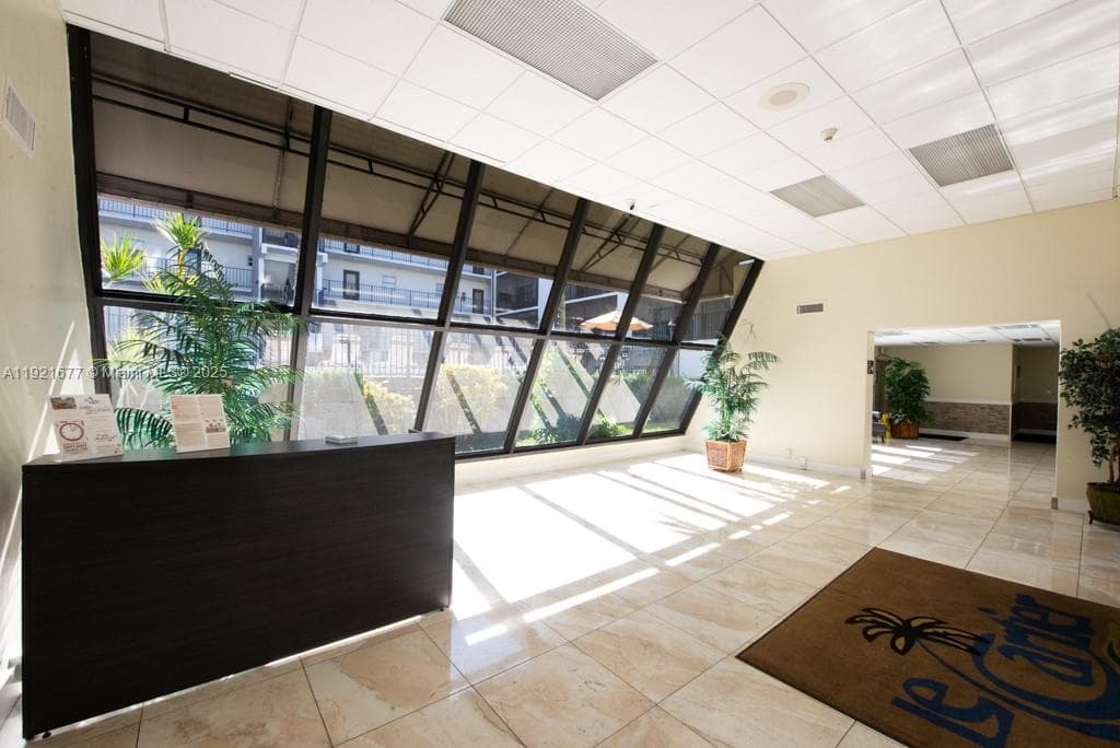 201 178th Dr # 323, Sunny Isles Beach FL 33160 — 63