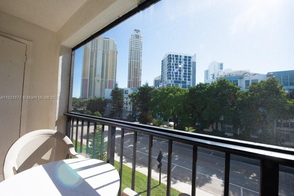 201 178th Dr # 323, Sunny Isles Beach FL 33160 — 50