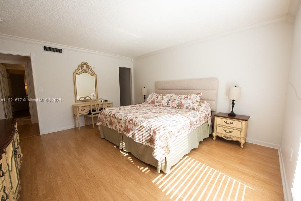 201 178th Dr # 323, Sunny Isles Beach FL 33160 — 31