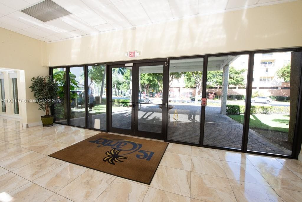 201 178th Dr # 323, Sunny Isles Beach FL 33160 — 64